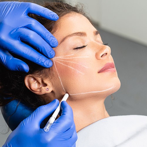 AMWC Dubai - Jawline reshaping